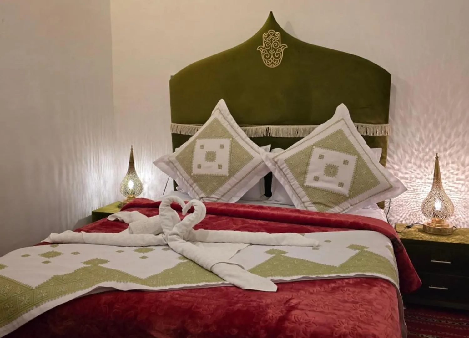 Riad Mounadim فاس