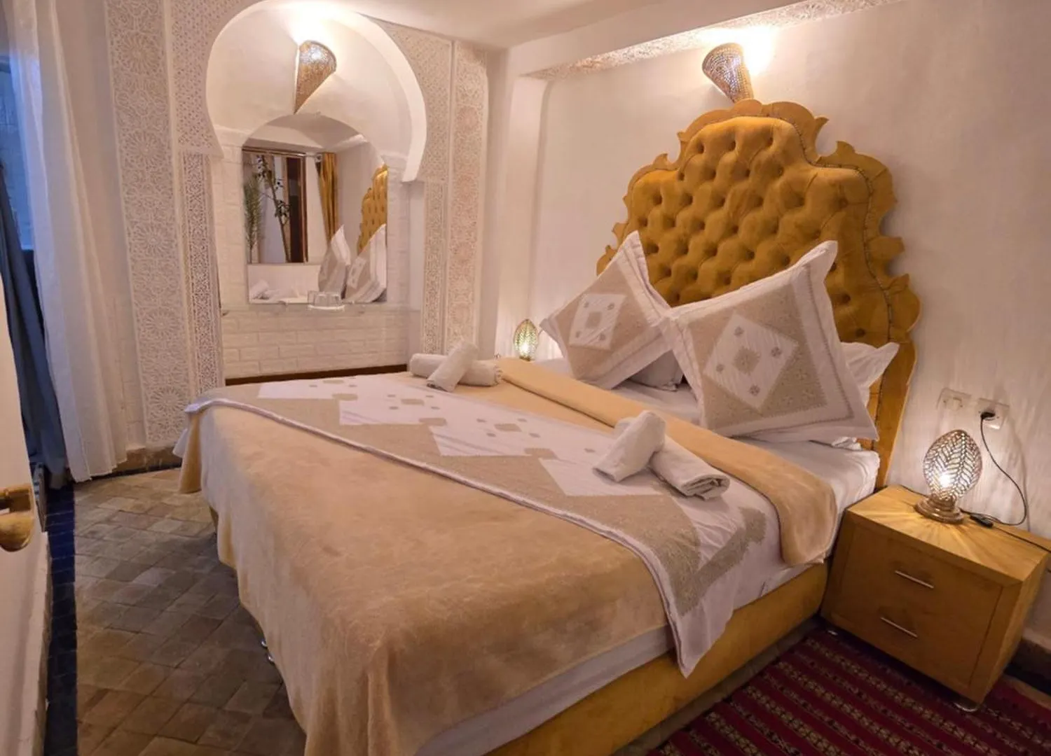 Riad Mounadim فاس